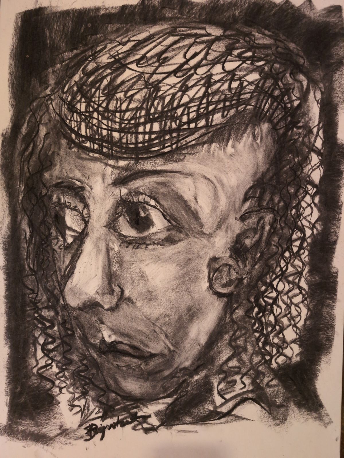 Portret in houtskool: Een studie in expressie